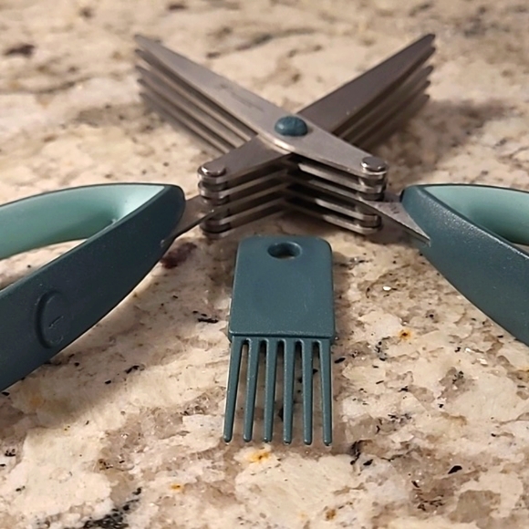 HENCKELS 🌿 HERB Shear Scissors - Picture 4 of 6